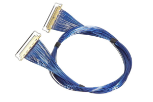 从显示模组到工业视觉：I-PEX 82653-100B-02-D极细同轴线束应用分析