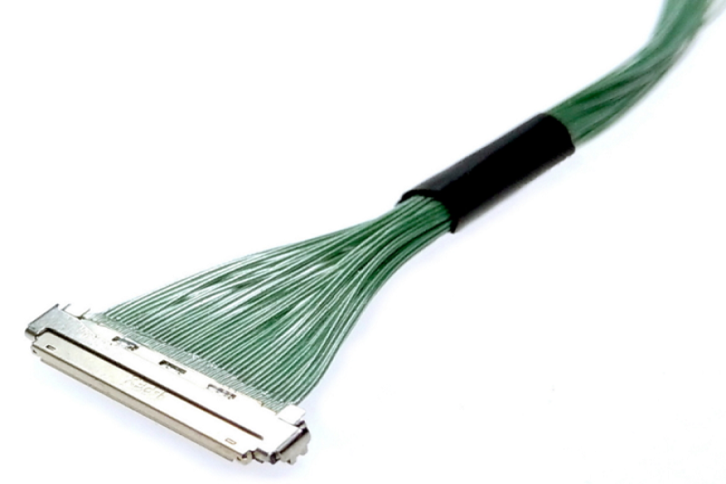 面向AI与高速显示应用：I-PEX 82674-100B-01-D 30Pin极细同轴线束选型指南