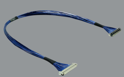 定制生产与 I-PEX 81465-100B-02-D 等效的极细同轴线束组件解决方案